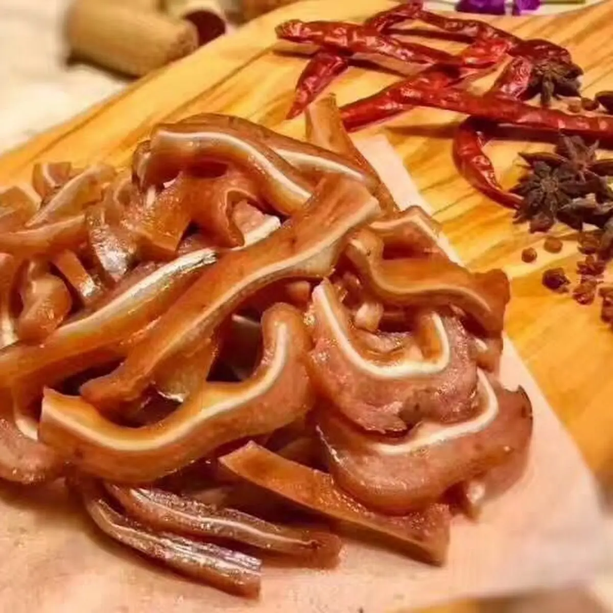 卤猪耳 pig ear - per pack 8 oz